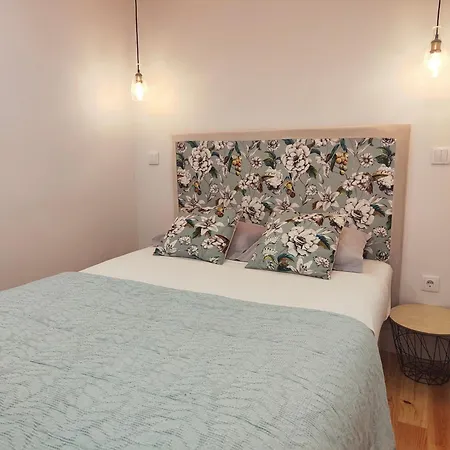 Cristelo 2 - Near The River * Porto